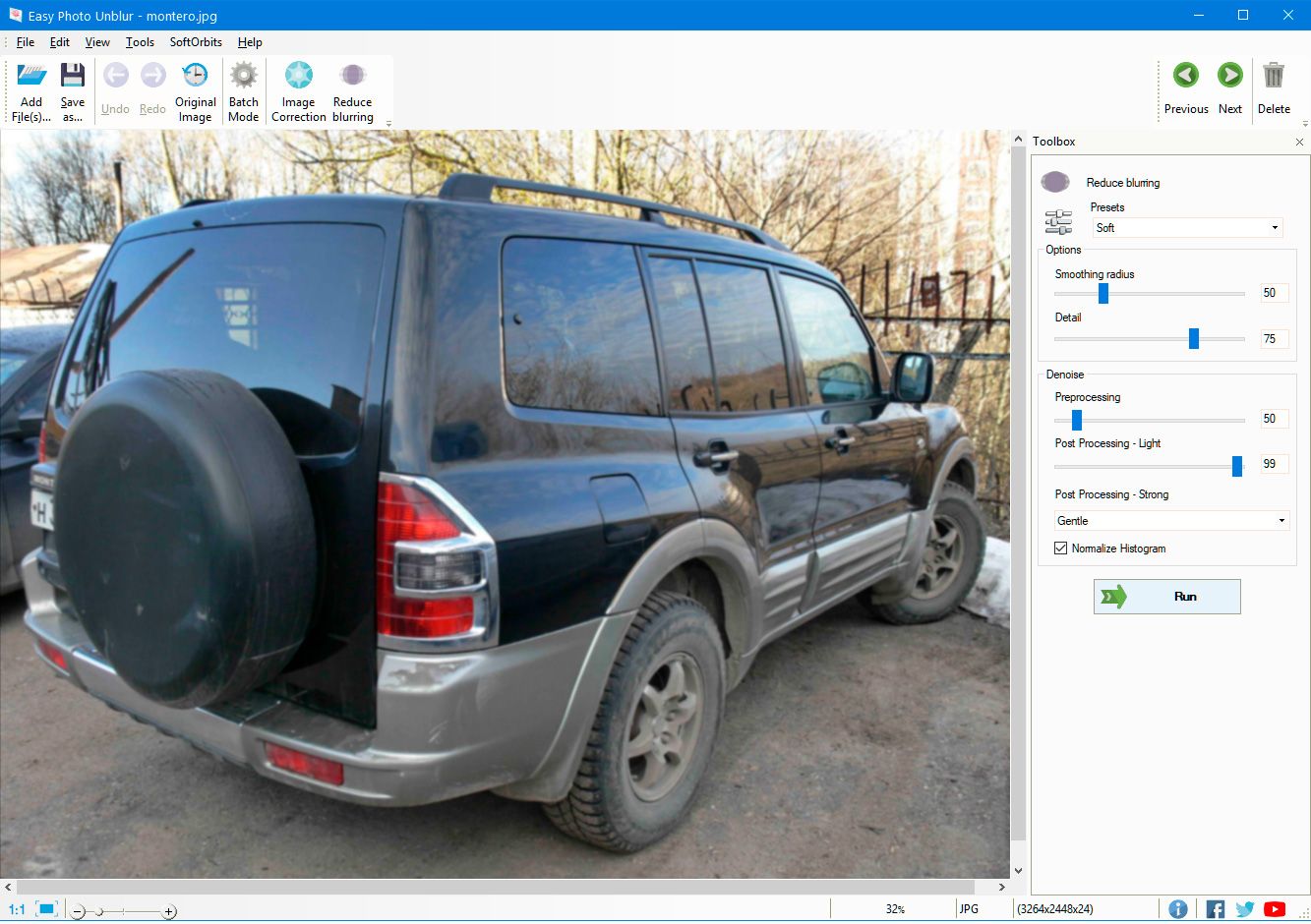 Supprimer le flou des photos en utilisant le programme Easy Photo Unblur..